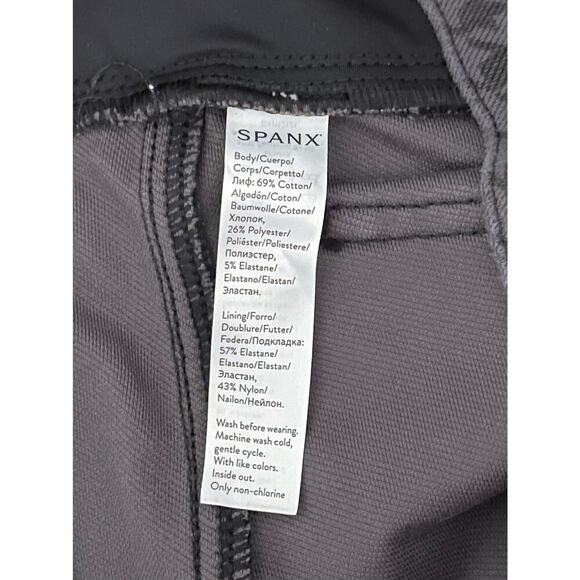 Spanx Ankle Jean-ish Leggings in Houndstooth Print Size M - Picture 7 of 10